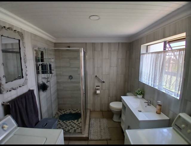 3 BEDROOM HOUSE FOR SALE IN RIVERSDALE